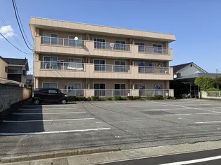 総社マンション【3階】の外観