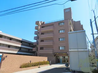 ライオンズマンション上杉東【2階】の外観