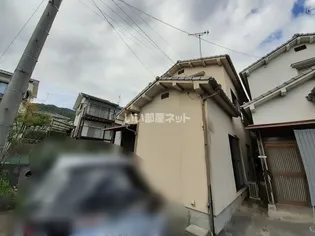 広島県広島市安佐南区緑井8【一戸建】の外観