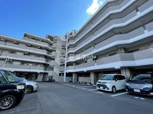 アメニティ双ヶ丘【1階】の外観