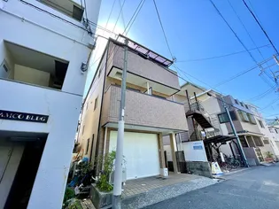 ヴィラ田中町【3階】の外観