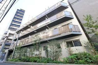 東京都新宿区山吹町【マンション】の外観