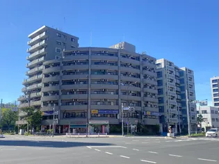 ユーセンス【3階】の外観