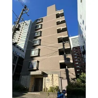 東京都港区三田2【マンション】の外観