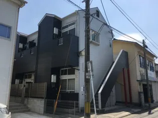 マキシム名島の画像
