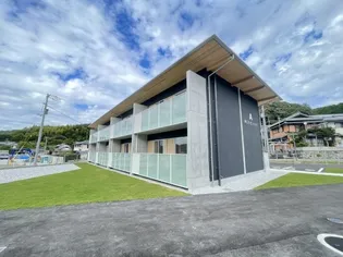 おこう仁ハイツ A棟【1階】の外観