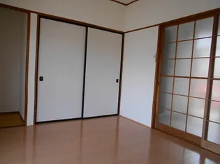 大畑アパート【1階】の居間