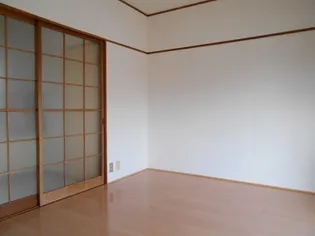 大畑アパート【1階】の居間