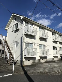 神奈川県藤沢市亀井野4【アパート】の外観