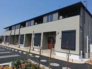 ブルジェオンフルール【1階】の外観