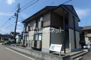 新潟県上越市五智1【アパート】の外観