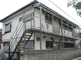 小足立荘【2階】の外観