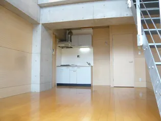 ROKA TERRAZZA【3階】の居間