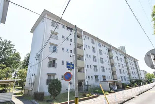 UR江南【4階】の外観