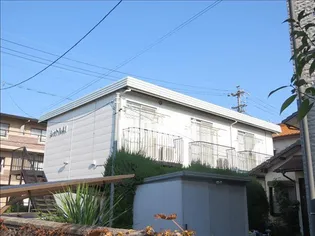 シャトル41【2階】の外観