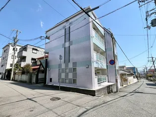 マンションくすのきの丘【4階】の外観