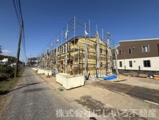 徳島県阿南市見能林町東石仏【アパート】の外観