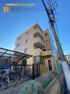 シャルム岩上【1階】の外観