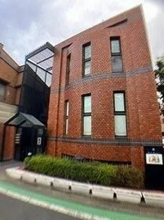 東京都中野区本町4【マンション】の外観