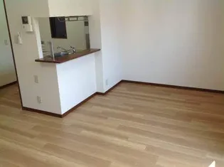 アルカディア B棟【1階】の外観