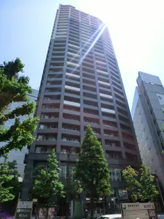 東京都新宿区西新宿7【マンション】の外観