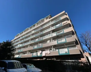 埼玉県新座市新堀3【マンション】の外観