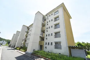 UR岩成台【5階】の外観