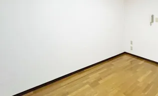 大伸参番館【1階】の内装