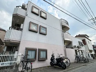 大伸参番館【1階】の外観