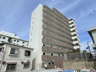 クローバー・レジデンス阪大前【8階】の外観