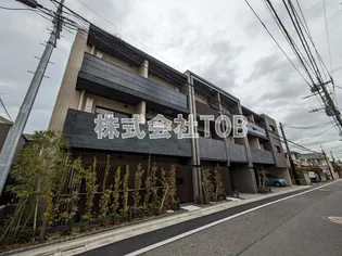 REGALIZ明大前-レガリス明大前-【1階】の外観