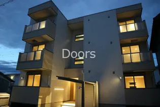 岡山県岡山市北区十日市中町【アパート】の外観