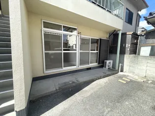 操陽コーポ【1階】の外観