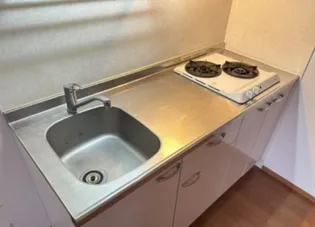 ラフィーネ目黒【2階】のキッチン