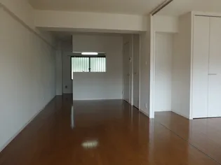 マンションドリーム2【1階】の外観