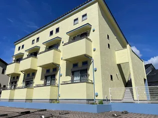 ラテラーレの画像