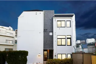 東京都新宿区北新宿2【マンション】の外観