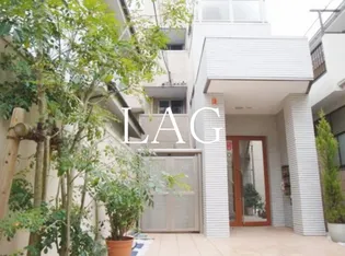 コレージュの画像