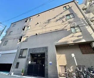 グランドウイング【2階】の外観