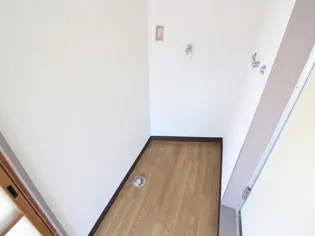 Y’sコートの内装