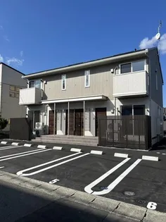 カーサ アルベレータ【2階】の外観