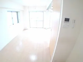 ネオ・ローレル【2階】の居間