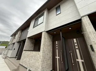 リファインV【1階】の外観