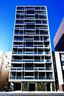 東京都千代田区岩本町2【マンション】の外観