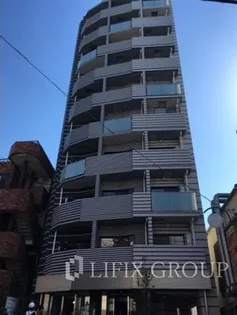 パティーナエーレ東中野【3階】の外観