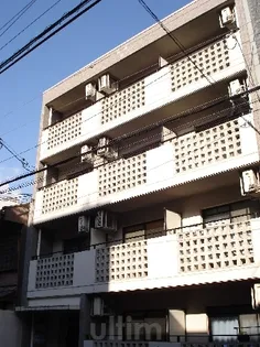 フェイム西ノ京【4階】の外観