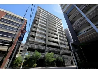 プレサンス京町堀ノース【7階】の外観