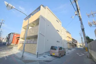ピレーネ近江堂【1階】の外観