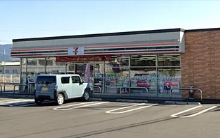 アッシュヒルズII【1階】の周辺