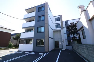 8 3W2(a) HACHI SAN WEST NY【4階】の外観